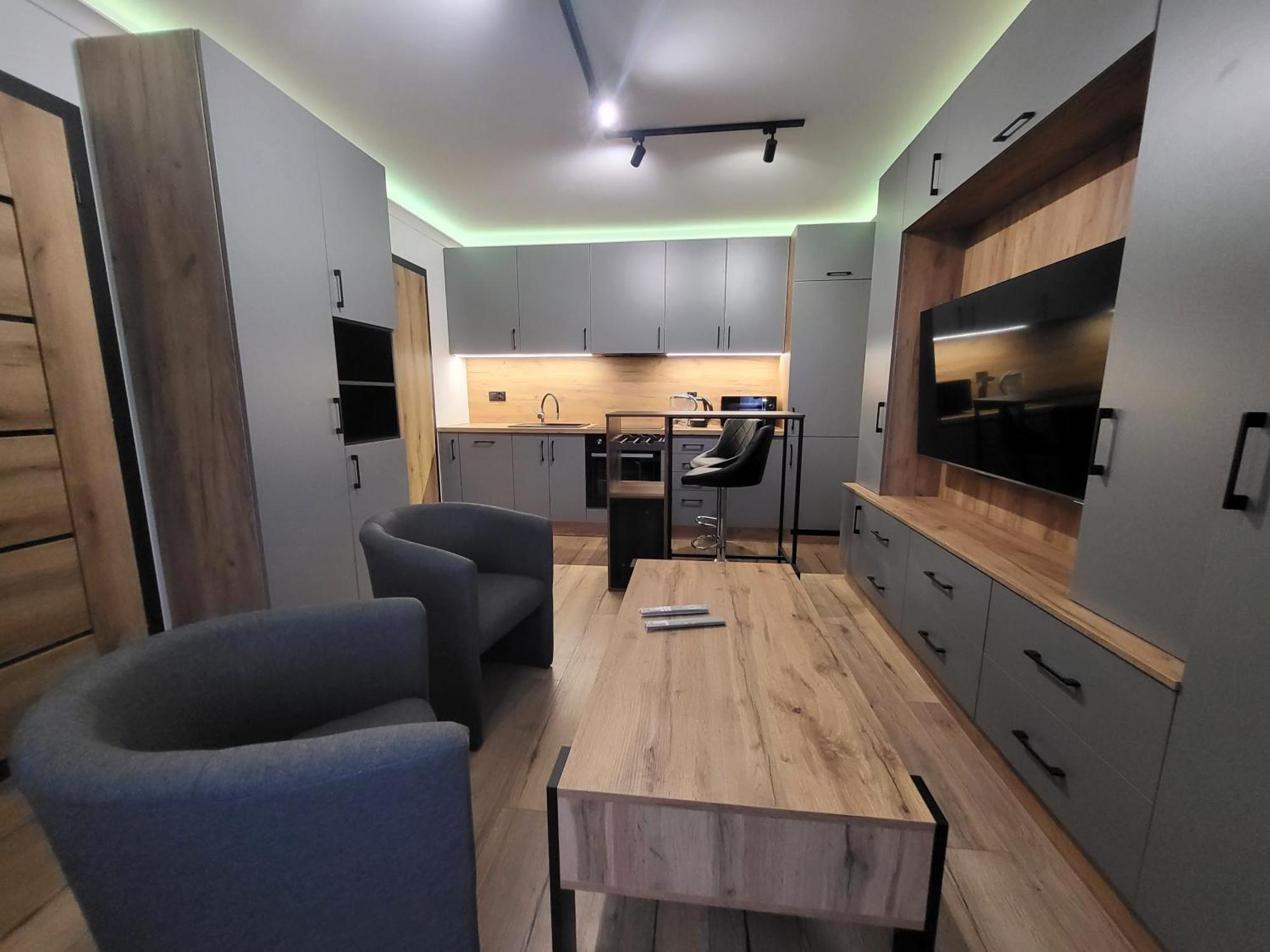 Handy Apartamenty - Mieszkania Na Doby W Centrum Rzeszowa Kültér fotó