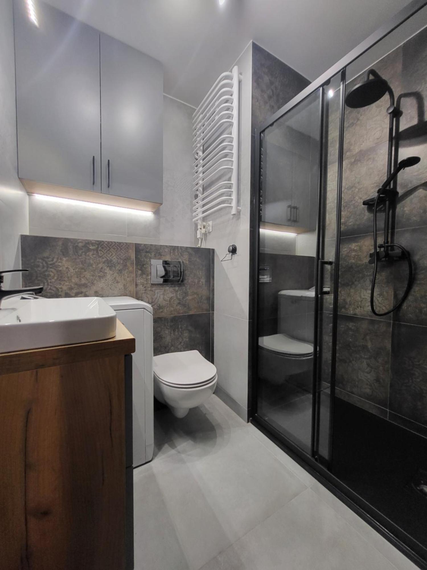 Handy Apartamenty - Mieszkania Na Doby W Centrum Rzeszowa Kültér fotó