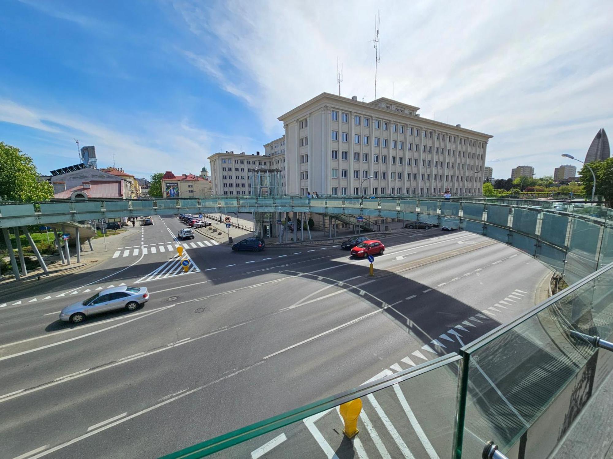 Handy Apartamenty - Mieszkania Na Doby W Centrum Rzeszowa Kültér fotó